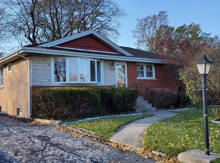 7552 S 78th Ct, Bridgeview, IL 60455