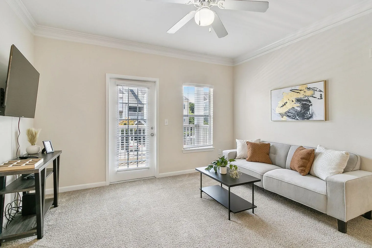 1 bed, 1.0 bath, 753 sqft, $2,805 — Photo 1
