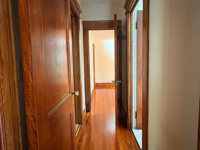 155 Norton St #1 — Photo 6