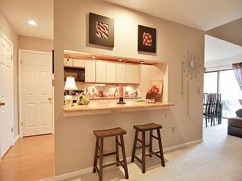 4th image of 913 Maison Ladue Dr