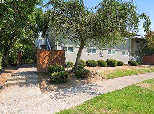 1529 Garfield Pl, Eugene, OR 97402