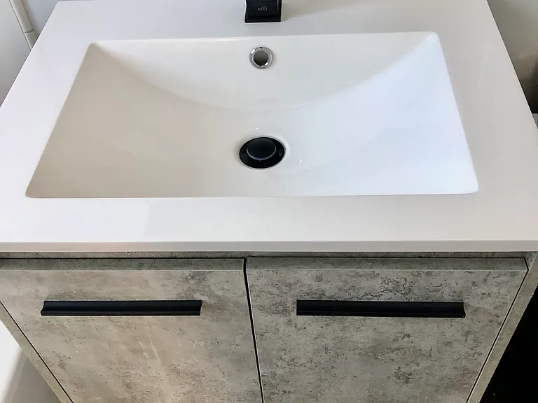 55 Roswell Ave #9 — Photo 18