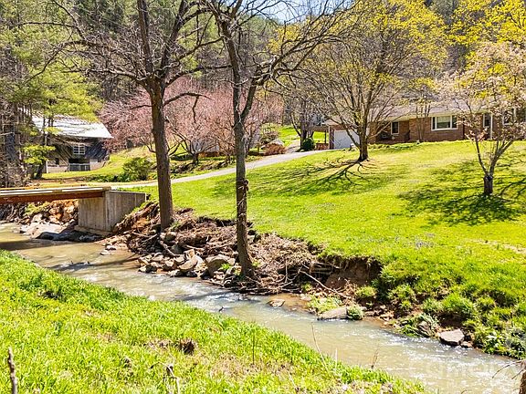 3rd image of 6334 Jacks Creek Rd