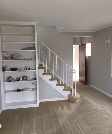 3rd image of 936 Marshall Ave