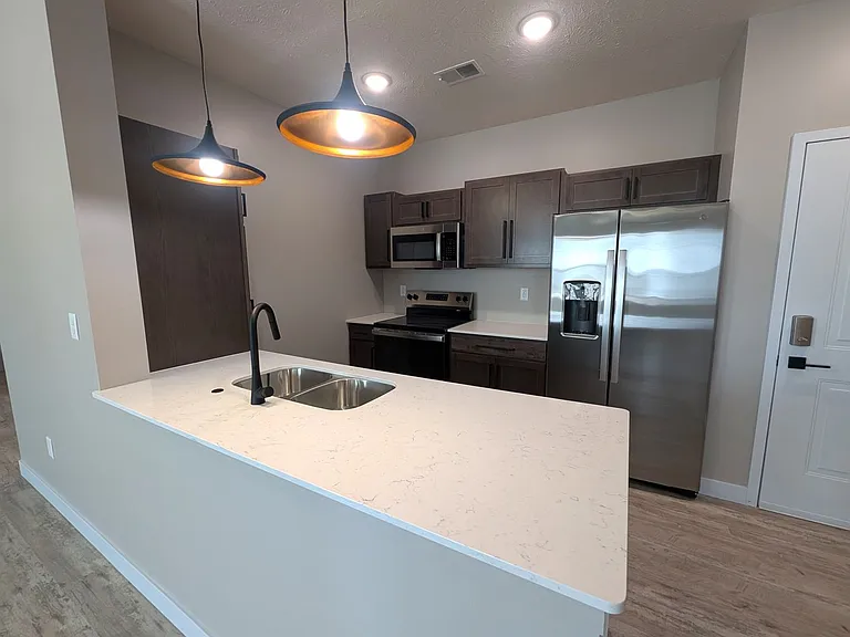 2512 Hudson Way — Photo 14