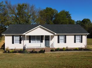 218 Malibu Canyon Dr, Columbia, TN 38401
