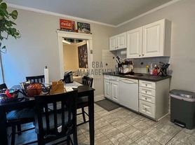 96 Strathmore Rd
