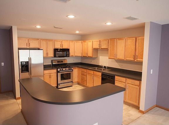 3rd image of 100 N Bokelman St APT 527