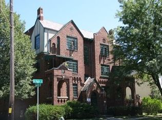 322 N State St APT 302, Ann Arbor, MI 48104