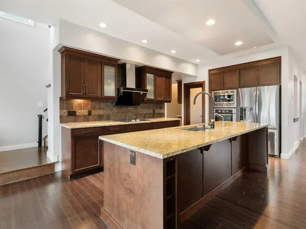 13 E Sage Hill Lndg NW, Calgary, AB T3R 0H5