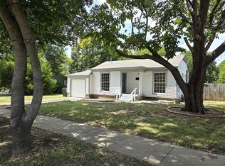 629 Cedar Dr, Garland, TX 75040