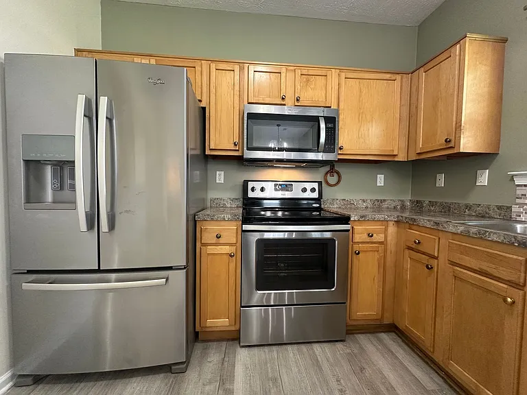 1437 Day Lily Dr — Photo 6