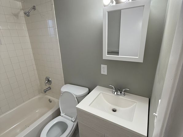 526 Old State Route 74 APT 11