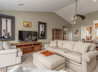 416 Windswept Dr, Asheville, NC 28801