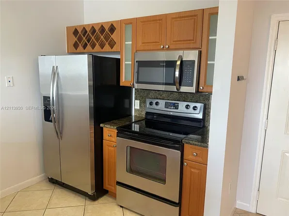 1 Glen Royal Pkwy APT 1113, Miami, FL 33125