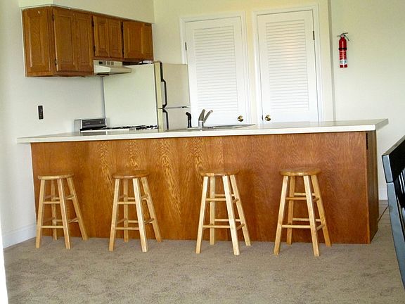 4th image of 7 Deer Valley Ln Unit 11