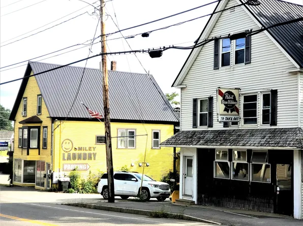 10 Main St, Jay, ME 04239