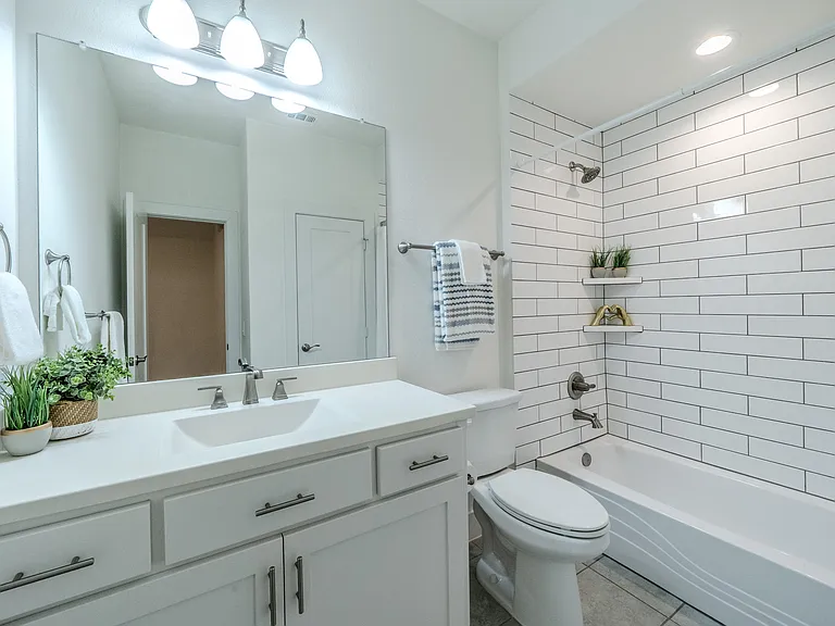 4050 Pequin Dr — Photo 37