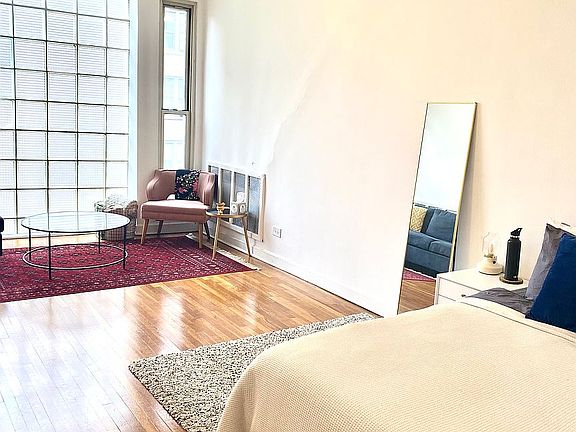 4th image of 330 E 58th St #2C