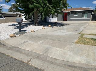 37852 Robina Ave, Palmdale, CA 93550
