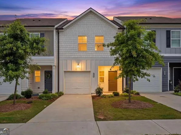 209 Buckingham Ln, Hoschton, GA 30548