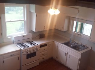 318 S Main St, Woodsfield, OH