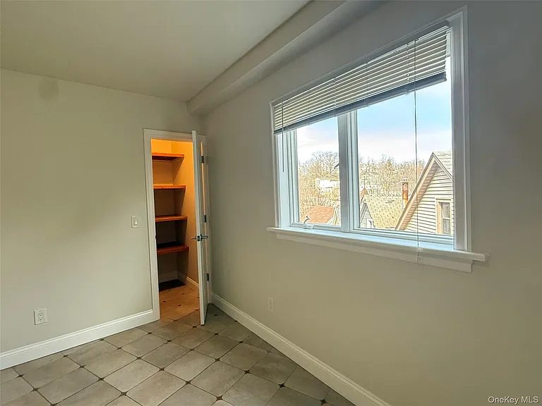 5 Brandreth St #2A — Photo 5