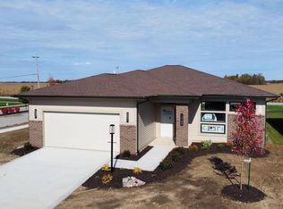 12182 Bellino Xing #29, Fort Wayne, IN 46818