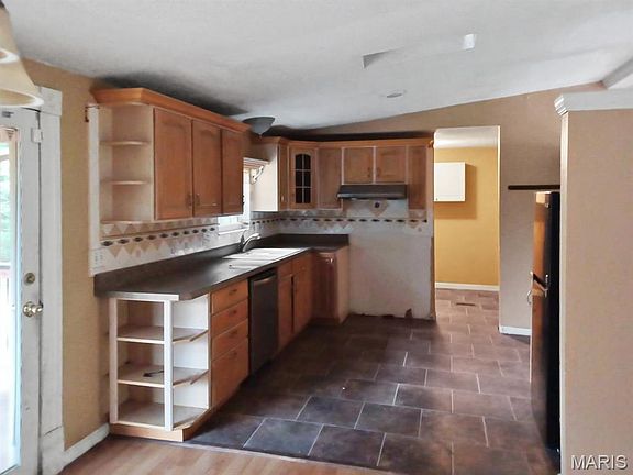 5th image of 9123 Woodland Trail Dr