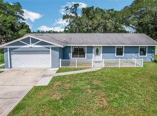36145 Pine Tree St, Fruitland Park, FL 34731