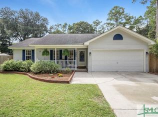 295 Queensway Dr, Ellabell, GA 31308