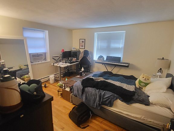 5th image of 110-112 Babcock St Unit 28F