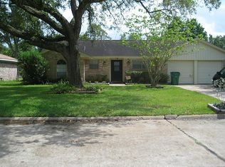 2703 Perry Ln, Alvin, TX 77511