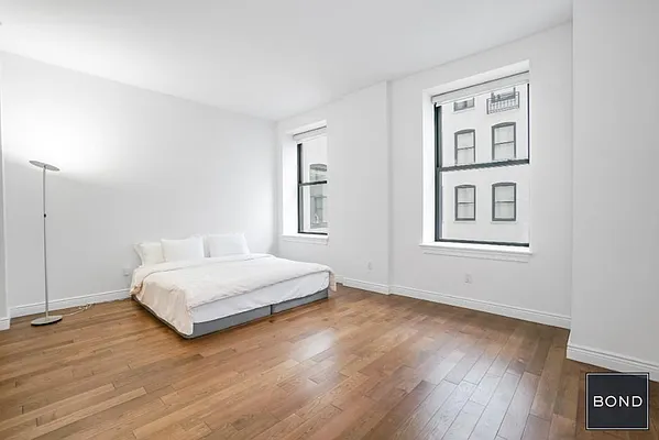 Rented by Bond New York | media 2