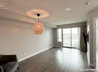 1235 Bayly St #606, Pickering, ON
