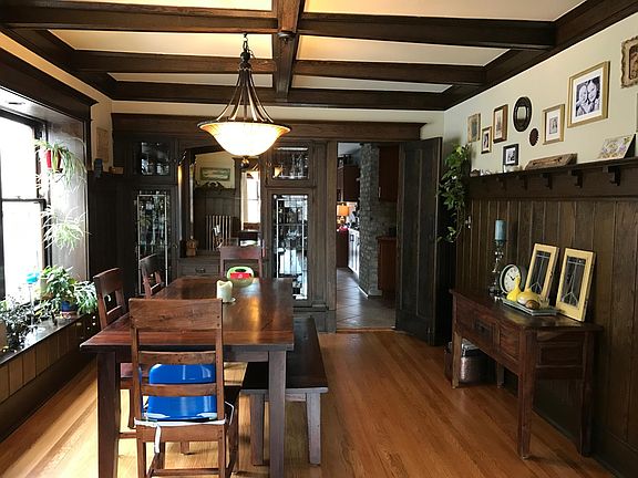 4th image of 2523 N Maryland Ave