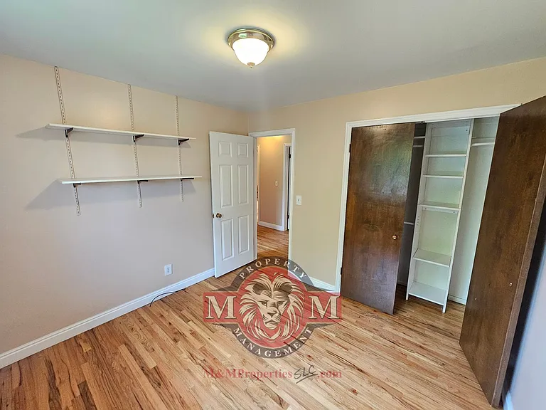 7006 S 1620 E — Photo 13