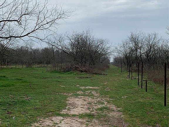 2nd image of 8272 Fm 641