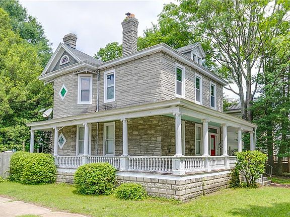 4th image of 3500 Enslow Ave