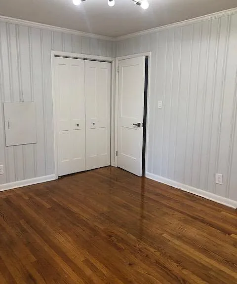 2440 Edgewater Dr SW — Photo 9