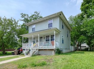 63 Foster St, Pontiac, MI 48342