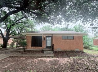1004 Powell Rd, Mesquite, TX 75149
