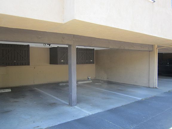 4th image of 10939 Del Norte St #214