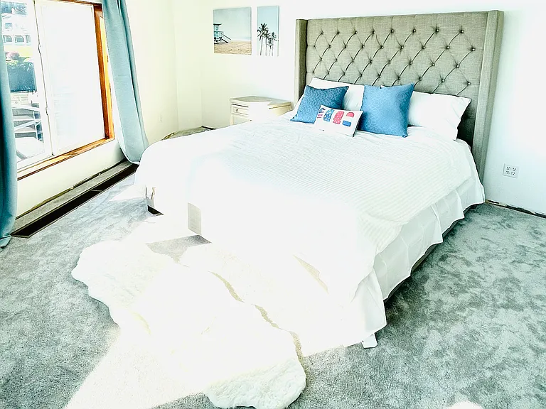 796 Leschi Way — Photo 14