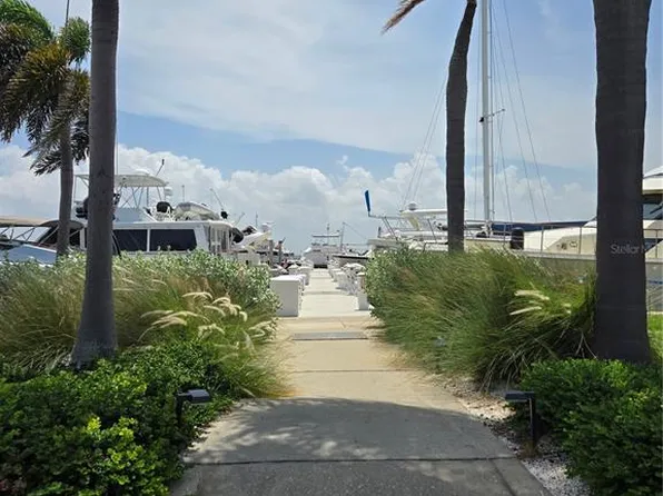 2800 HARBOURSIDE DRIVE #D-16, LONGBOAT KEY, FL 34228