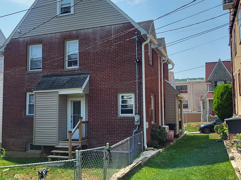 2519 Philmay Ter — Photo 16
