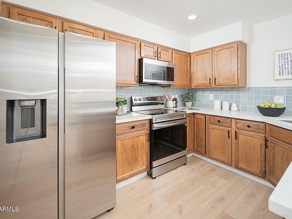 2nd image of 3211 E LAVEY Lane #103