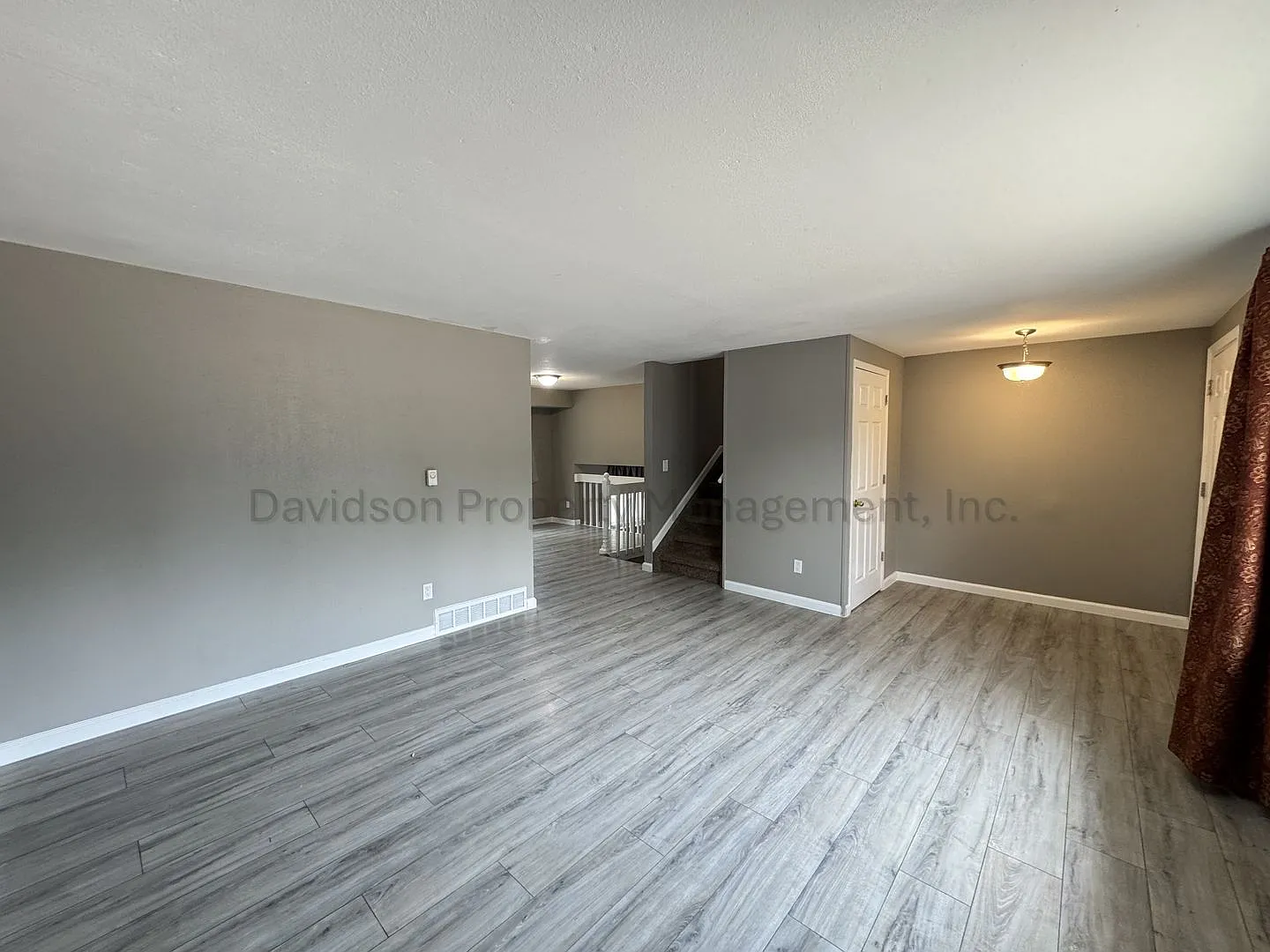 Charming 4 Bedroom Tri-level House in Southeast Colorado Springs — Photo 3