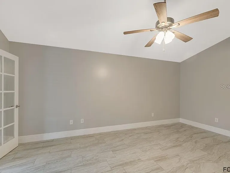 7 Shinnecock Ct — Photo 12