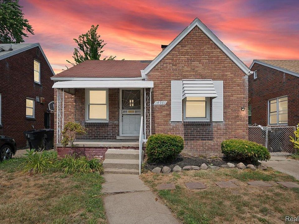 1st image of 14981 Flanders St